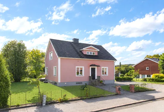 Villa, Drottning Kristinagatan 3, Nora