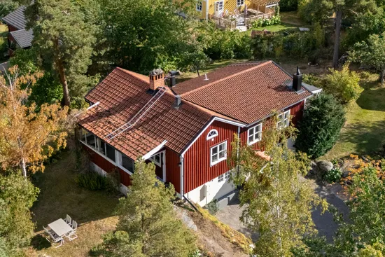 Villa, Lahällsvägen 29, Lahäll, Täby