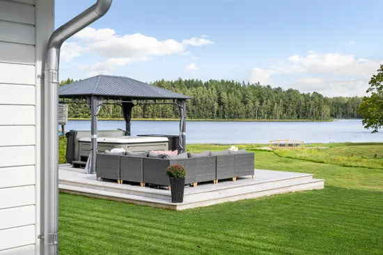 Villa, Von Berchners väg 17, Stavjsö, Nyköping