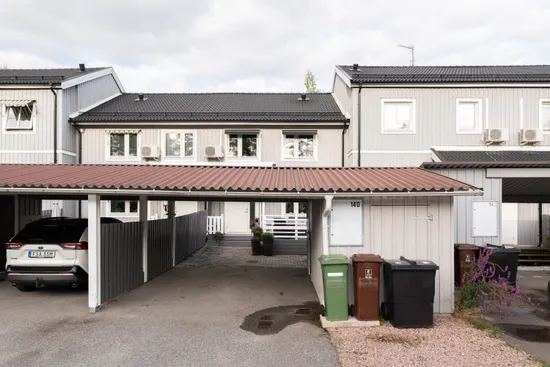 Radhus, Ringvägen 14D, Hallstahammar