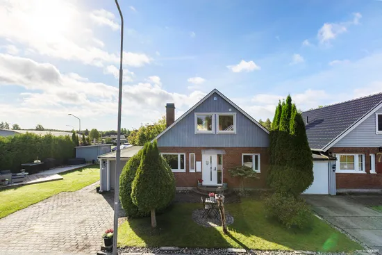 Radhus, Ölmbrovägen 5, Ölmbrotorp, Örebro