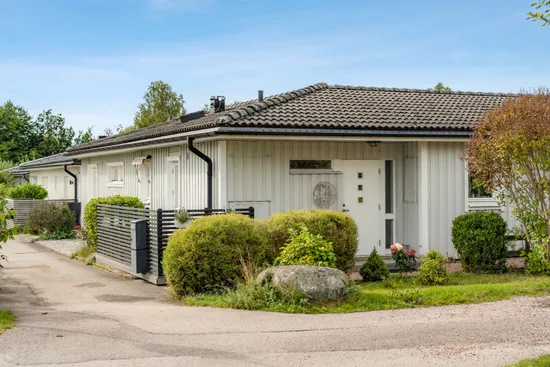 Radhus, Anisstigen 6, Arnö, Nyköping