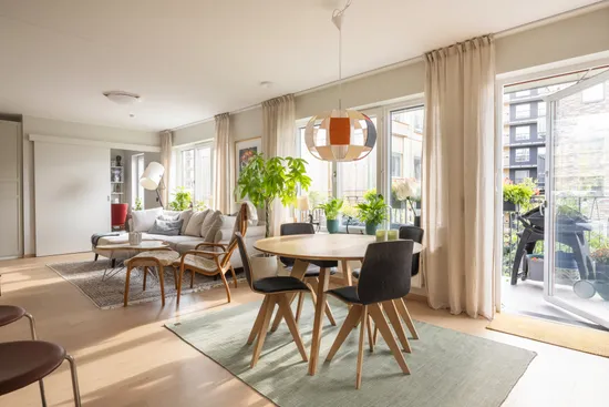 Bostadsrätt, Stationsvägen 66, Roslags Näsby, Täby