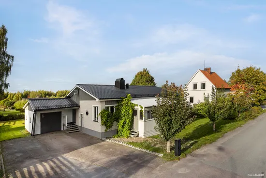 Villa, Långgatan 14, Farmen, Hallsberg