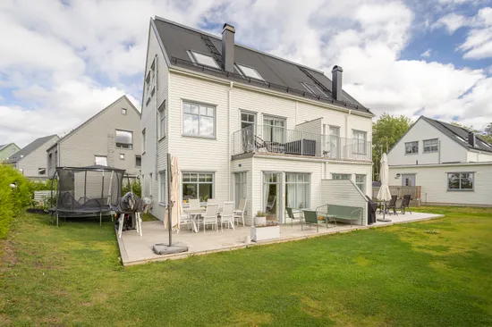 Radhus, Södersätravägen 38A, Väsjön, Sollentuna