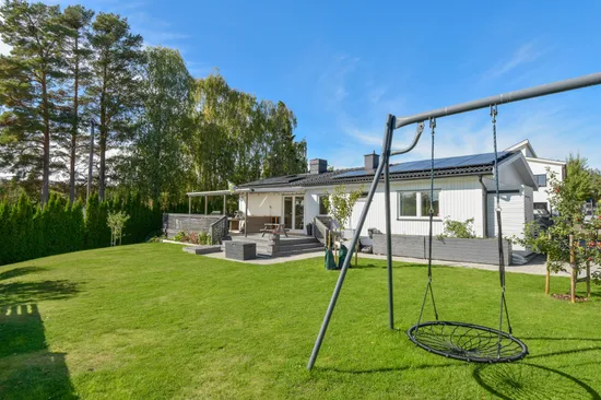 Villa, Grimvägen 10, Vattmyra, Järfälla