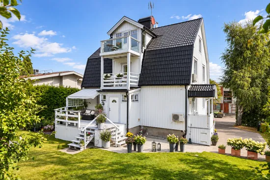 Villa, Enköpingsgatan 7, Hemdal, Västerås