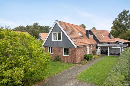 Villa, Ängdalagatan 12, Kärleken/Sofieberg/Norra utmarken, Halmstad