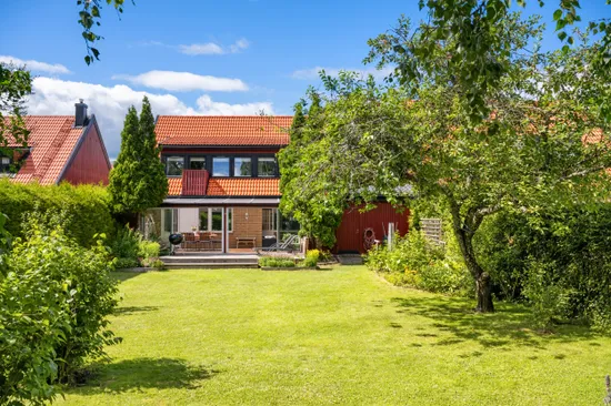 Radhus, Meijerfeldts väg 50, Näsbypark, Täby