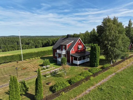 Gård/Skog, Månstorp 12, Vetlanda