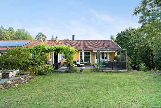 Radhus, Näsby allé 56A, Näsbypark, Täby