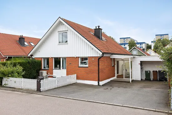 Villa, Humlegången 3, Komarken, Kungälv