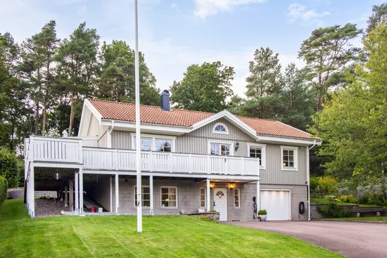 Villa, Lefstadvägen 35, Kärna, Kungälv