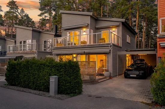 Villa, Isälvsvägen 13, Mörtnäs, Värmdö