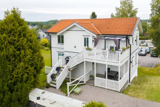 Villa, Folkhögskolevägen 5, Färgelanda