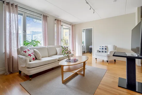 Bostadsrätt, Skolvägen 3, Centralt, Upplands Väsby