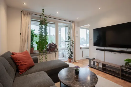 Bostadsrätt, Runvägen 4, Kvarnbergsplan, Huddinge