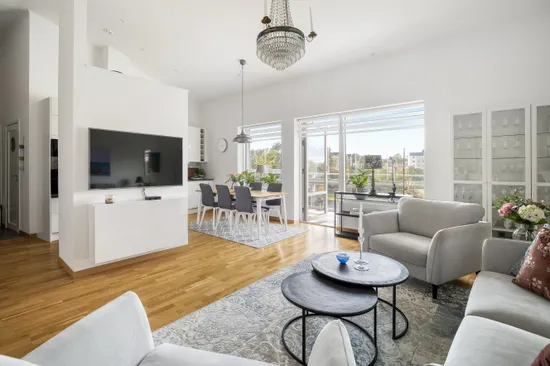 Bostadsrätt, Bergavägen 25E, Österåker