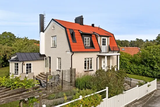 Villa, Åkerstigen 2, Visby - Haga, Gotland