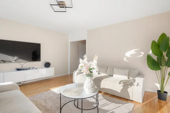 Bostadsrätt, Lötsjövägen 79, Hallonbergen, Sundbyberg