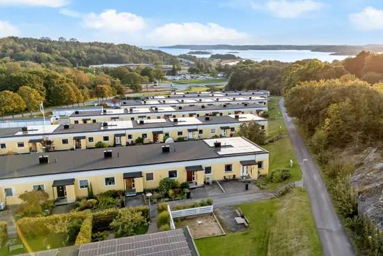 Radhus, Gråkullevägen 95, Centralt, Stenungsund