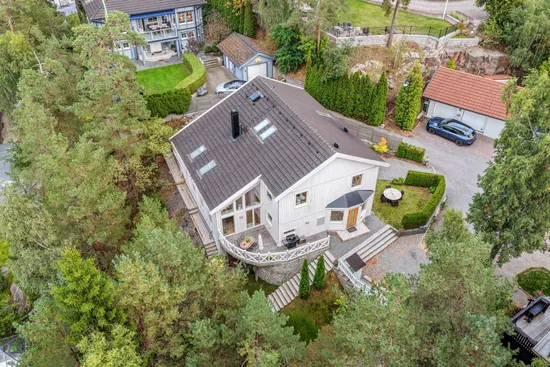 Villa, Jägarstigen 17, Falkberget/Landsnora, Sollentuna
