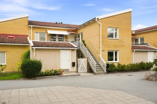 Radhus, Salabacksgatan 32A, Salabacke, Uppsala