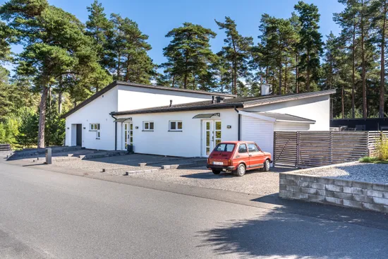 Villa, Kyndelvägen 1, Vannebergaområdet, Kristianstad