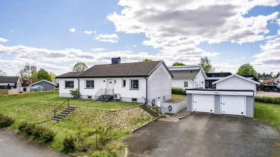 Villa, Kung Nils väg 45, Kristianstad