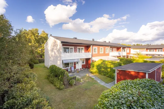 Radhus, Såningsvägen 25, Viksjö, Järfälla
