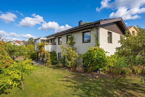 Villa, Kronvägen 25, Ormberget, Västerås