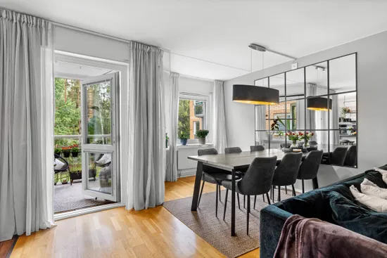 Bostadsrätt, Siklöjevägen 24, Centrala Tyresö, Tyresö