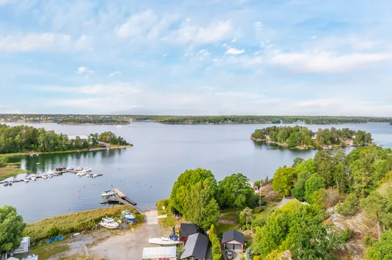 Villa, Torsby skogsväg 16, Torsby, Värmdö