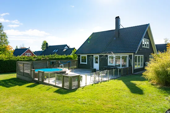 Villa, Västra vägen 12, Ärla, Eskilstuna