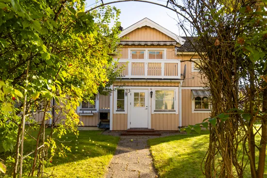 Villa, Östra Staketgatan 23, Centralt, Kristinehamn