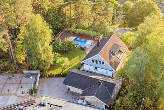 Villa, Kapellvägen 5, Håbo