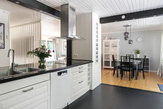 Villa, Ässjavägen 11, Ingared, Alingsås
