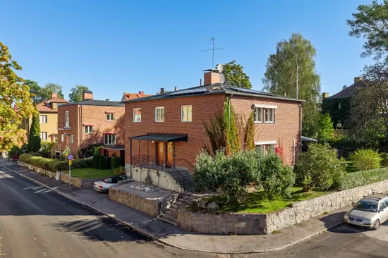 Villa, Södra Brogatan 27, Övre Nyfors, Eskilstuna