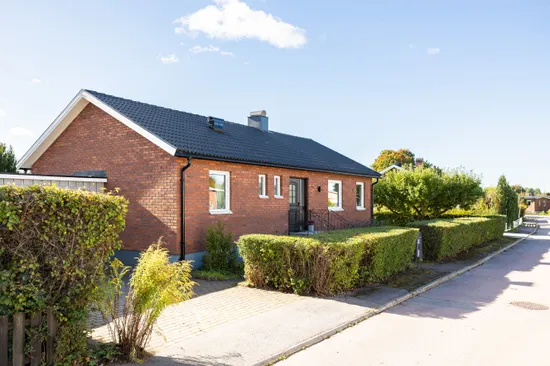 Villa, Divisionsgatan 6, Bärby Hage, Uppsala