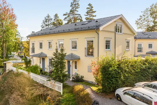 Radhus, Gömmarvägen 1C, Glömsta, Huddinge