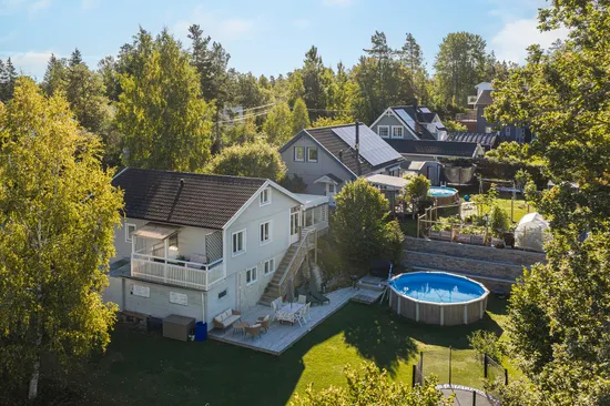 Villa, Nibblebacken 85, Tullinge Villastad, Botkyrka