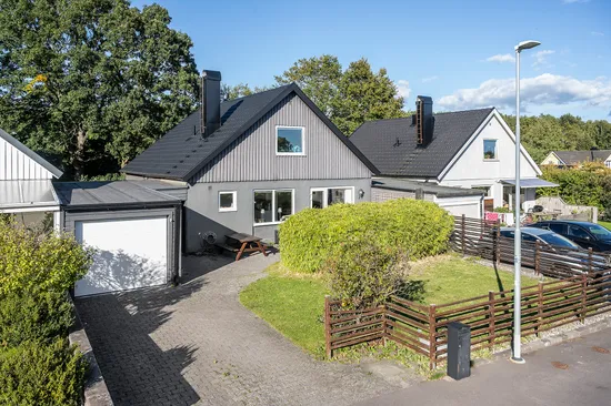 Radhus, Sticklingsvägen 18, Söndrum, Halmstad