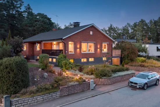 Villa, Gruvvägen 39, Östra Villastaden/Stenbro, Nyköping