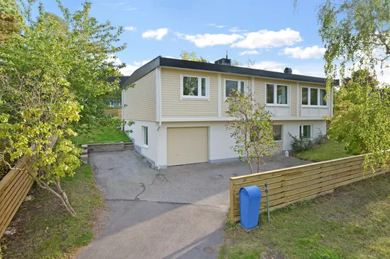 Villa, Pilotvägen 6, Barkarby, Järfälla