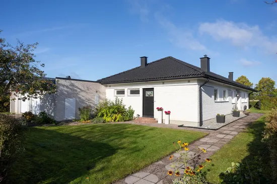 Villa, Stafettgatan 6, Rönnby, Västerås