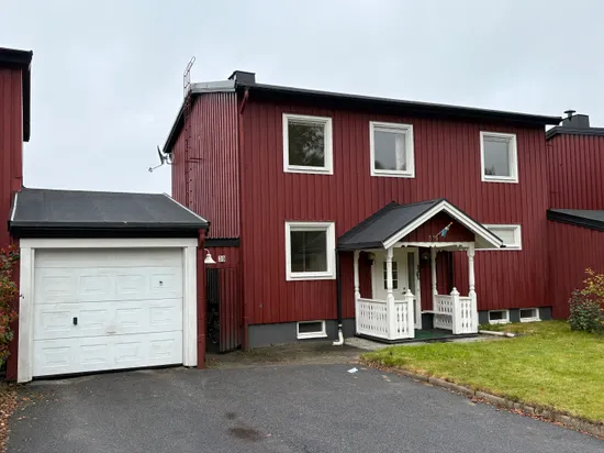 Radhus, Törnskatevägen 39, Mariehem, Umeå