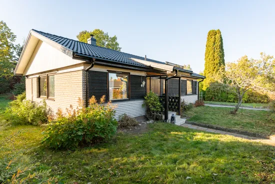 Villa, Vinkelvägen 14, Stora Sundby, Eskilstuna