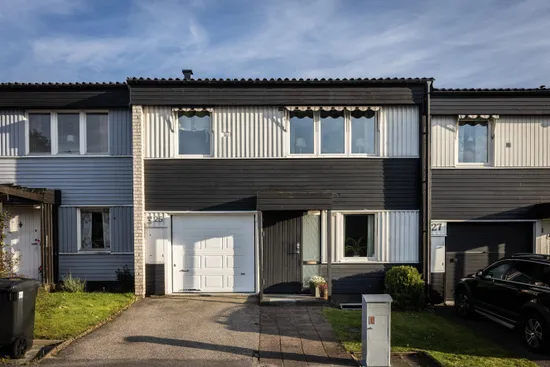 Radhus, Länghemsgatan 25, Trandared, Borås
