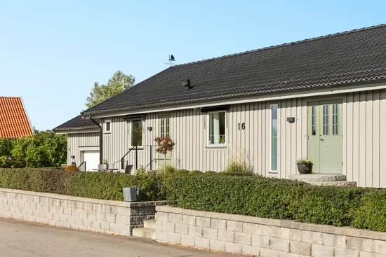 Villa, Buskgatan 16, Lugnet - Barnabro, Varberg