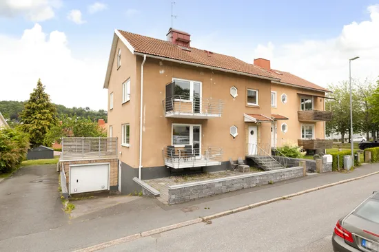 Radhus, Idrottsgatan 6, Huskvarna Söder, Jönköping